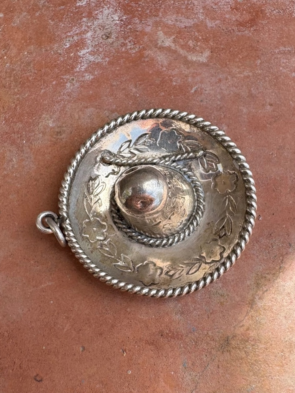 Vintage Mexico Signed 925 Sterling Silver Detailed Sombrero Pendant Charm